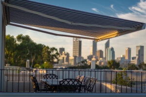 Motorlu ileri Geri Çekilebilir Tente